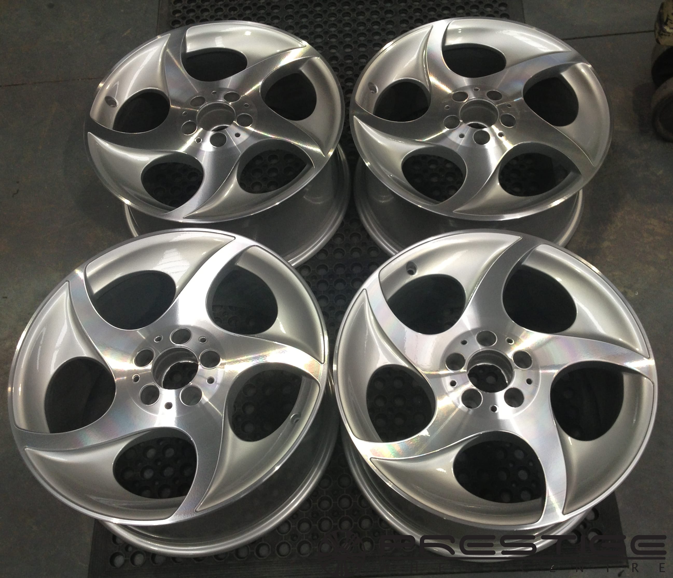 Mercedes alloy rims #6
