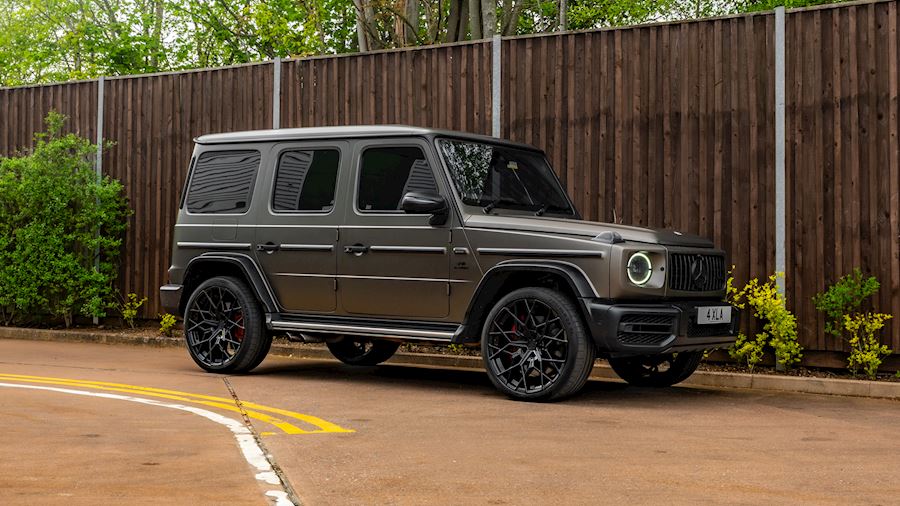 Mercedes G63 installed with Urban UC-9 wheels