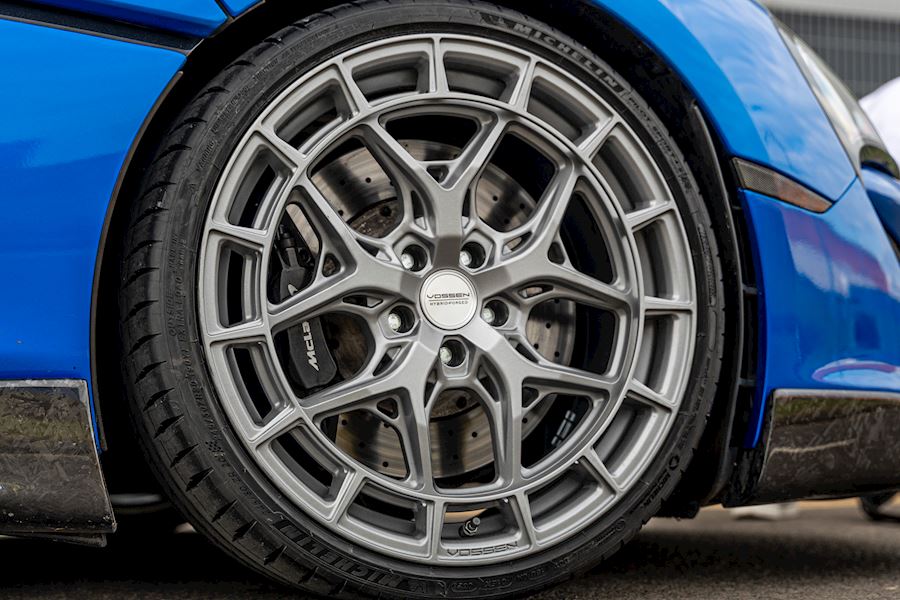 McLaren 540 installed with Vossen HFX-1 wheels