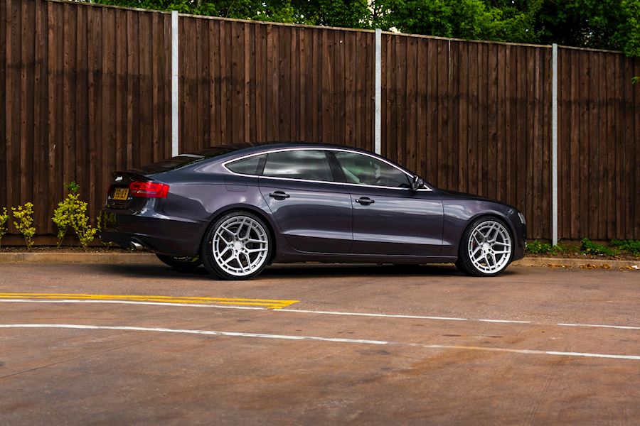 Audi A5 installed with Bola FLQ wheels