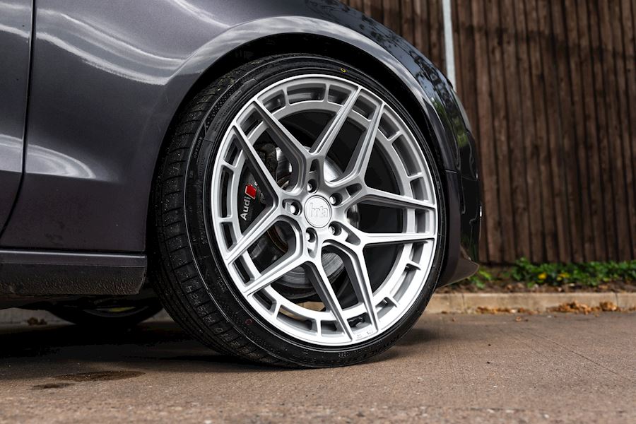 Audi A5 installed with Bola FLQ wheels
