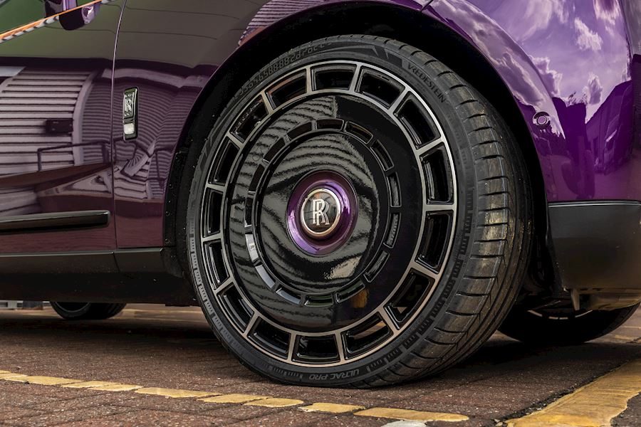 Rolls Royce Cullinan on Vossen HF-9 wheels