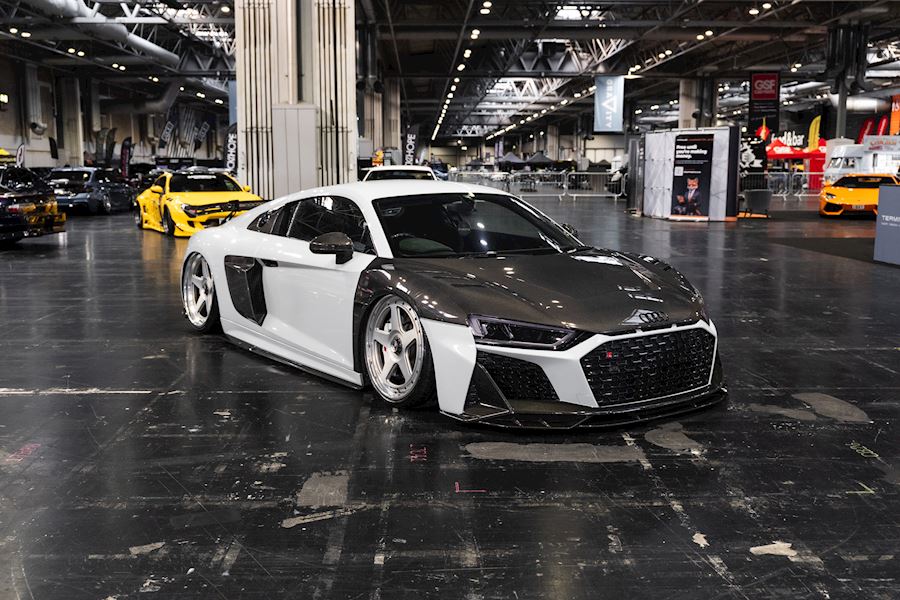 Audi R8 installed with Vossen GEN-01 (3-Piece) wheels