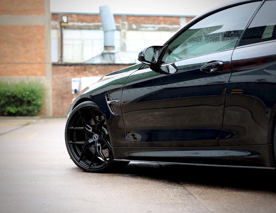 BMW M4 installed with Vossen HF5 wheels in Satin Black