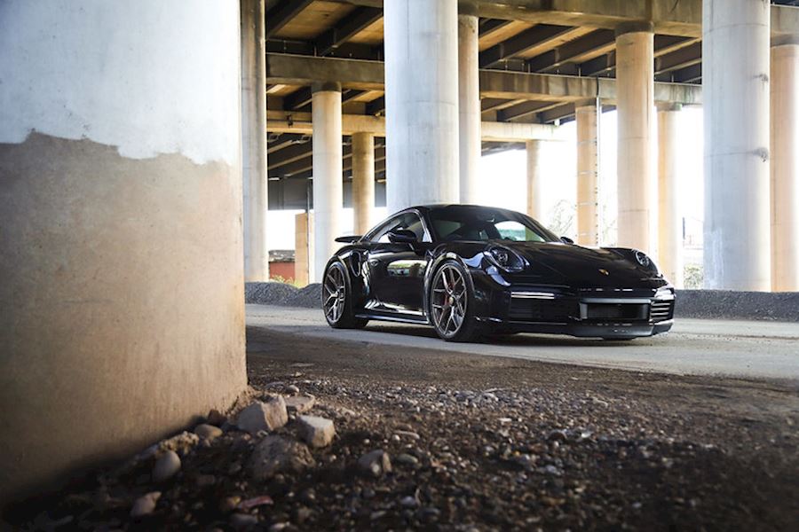 Porsche 992 Turbo installed with Vossen Forged S21-01 in Polished Platinum
