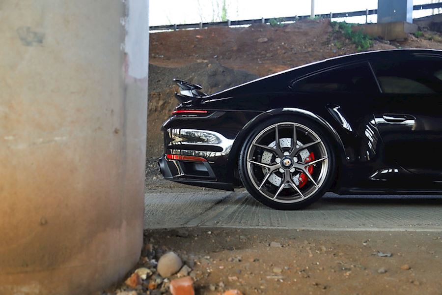 Porsche 992 Turbo installed with Vossen Forged S21-01 in Polished Platinum