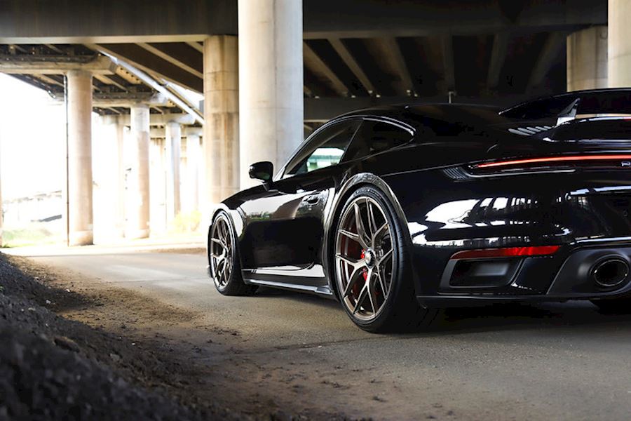 Porsche 992 Turbo installed with Vossen Forged S21-01 in Polished Platinum