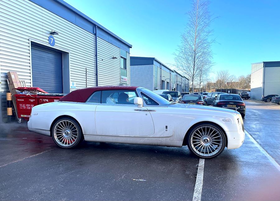 Rolls Royce Phantom installed with Vossen Forged S17-13 in Full Polish brushed face 24"