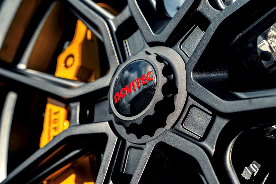 Ferrari 488 GTB installed with Vossen x Novitec NF10 alloy wheels