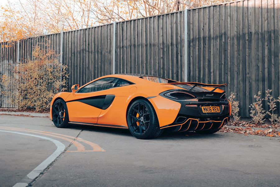 McLaren 570s installed with Vossen HF5 wheels in Satin Black
