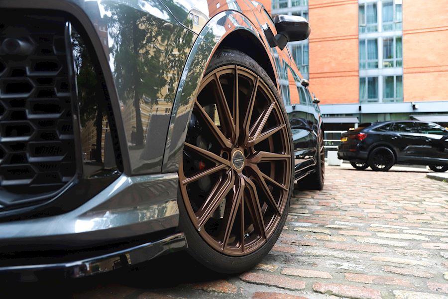 Audi RSQ3 installed with Vossen HF4T alloy wheels