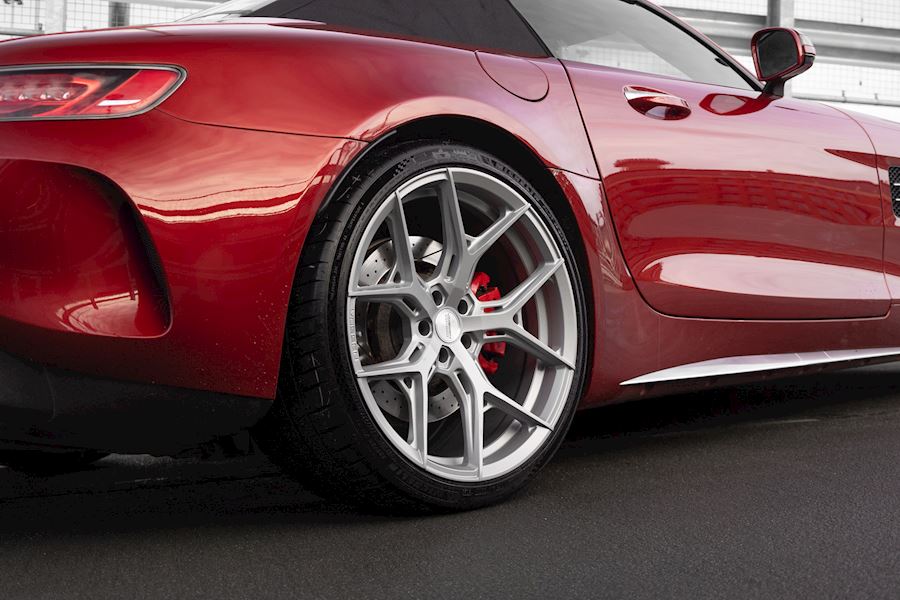 Mercedes AMG GTC installed with Vossen HF5 wheels in Satin Silver