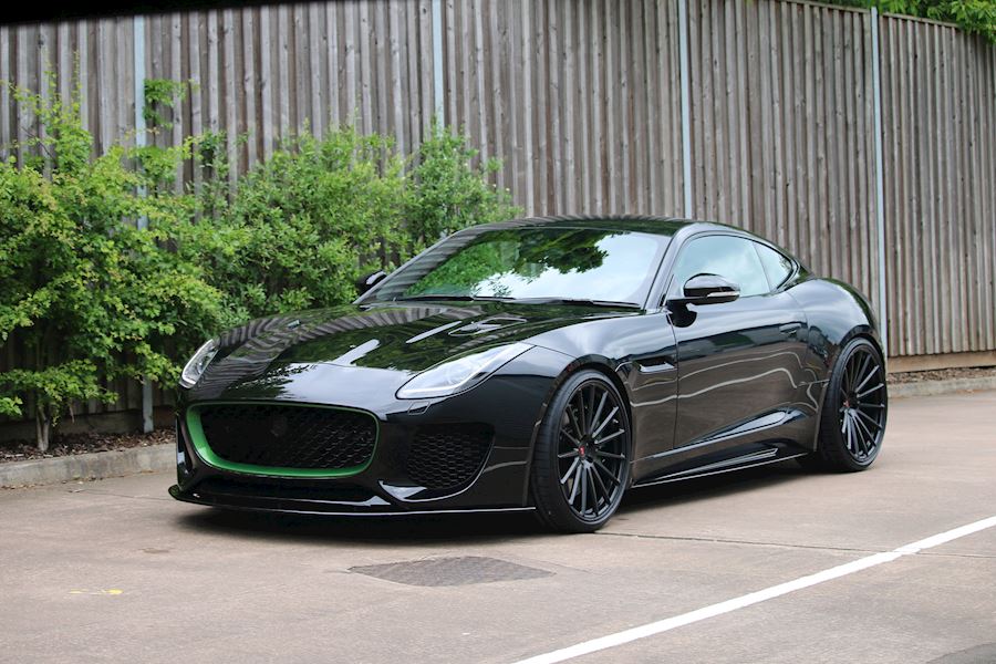 Jaguar F-Type R installed with Vossen Forged VPS-305