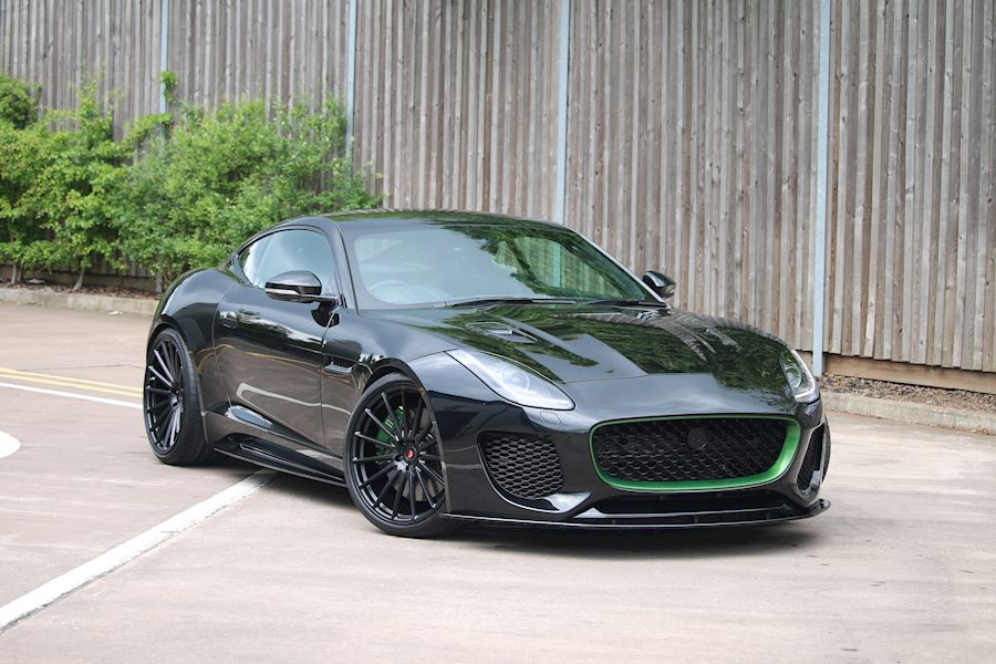 Jaguar F-Type R installed with Vossen Forged VPS-305