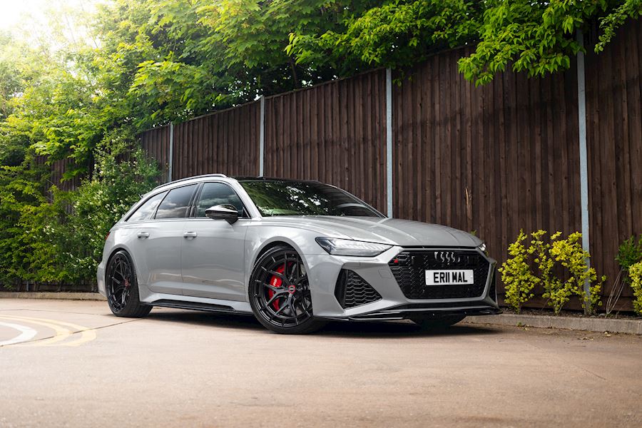 Audi RS6 C8 installed with Vossen HFX1 in Satin Black