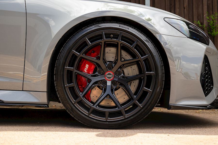 Audi RS6 C8 installed with Vossen HFX1 in Satin Black