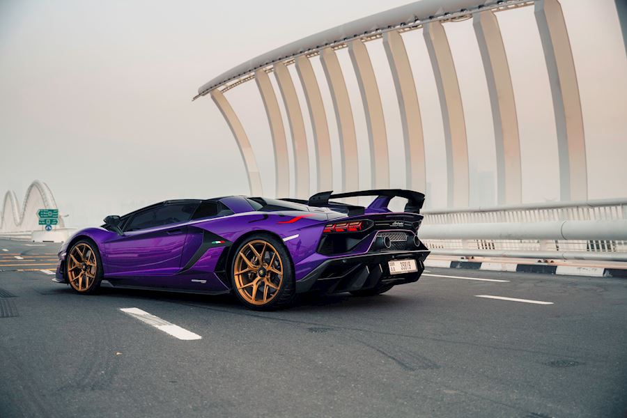 Lamborghini Aventador SVJ installed with Vossen S21-01 forged alloy wheels