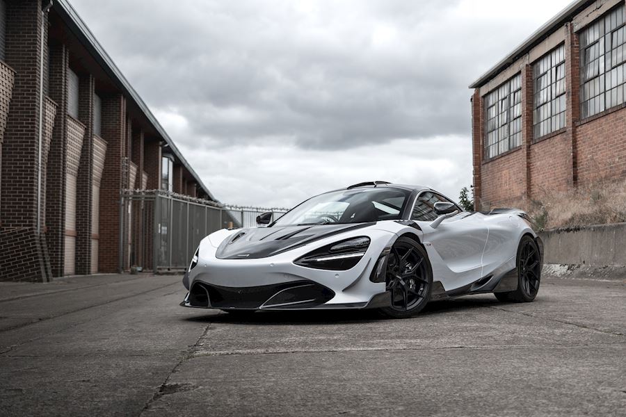 McLaren 720s installed with Vossen HF5 alloy wheels in Satin Black
