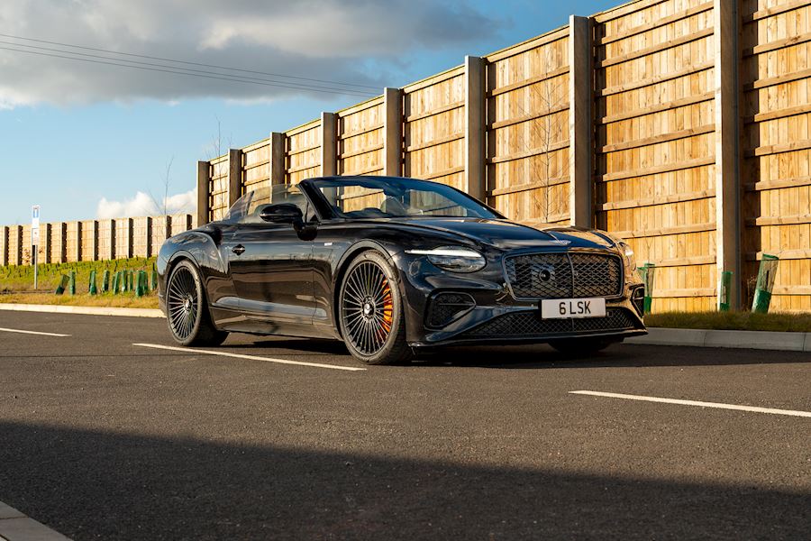 Bentley Continental GT Cabriolet 2025 with Vossen Forged S17-05 wheels finished in Satin Black 22x9.5 22x11