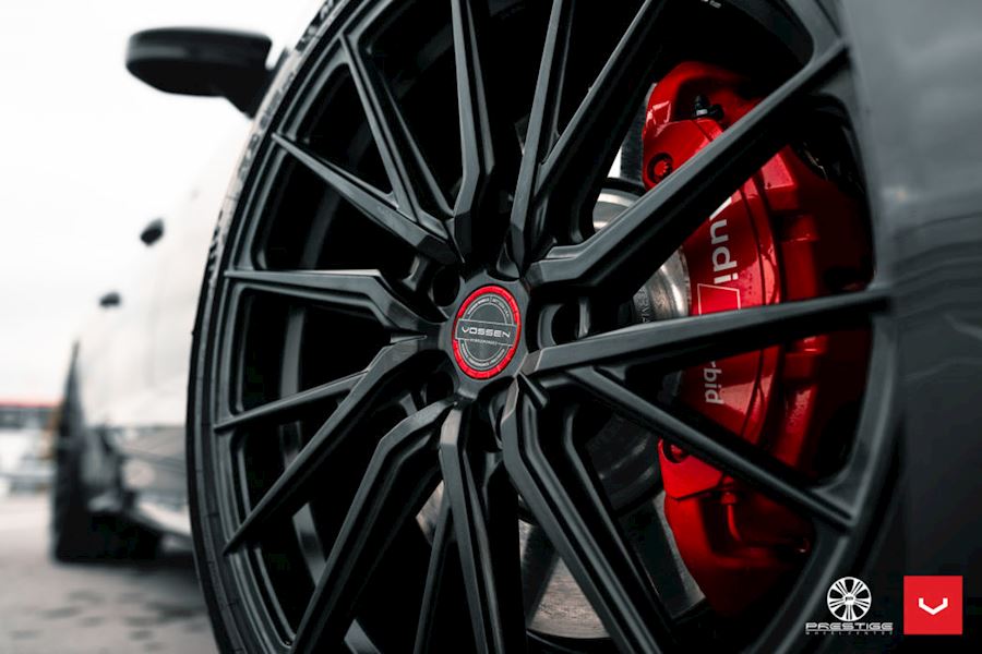 Audi E-Tron GT RS installed with Vossen HF4-T