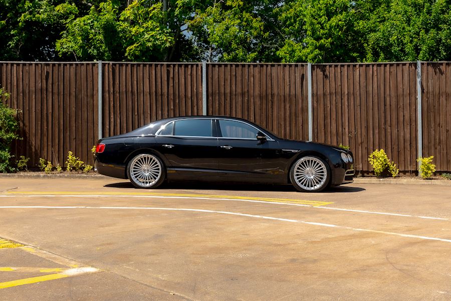 Bentley Flying Spur insttaled with AXE EX50 wheels finished in Silver Polished 22x9 22x10.5