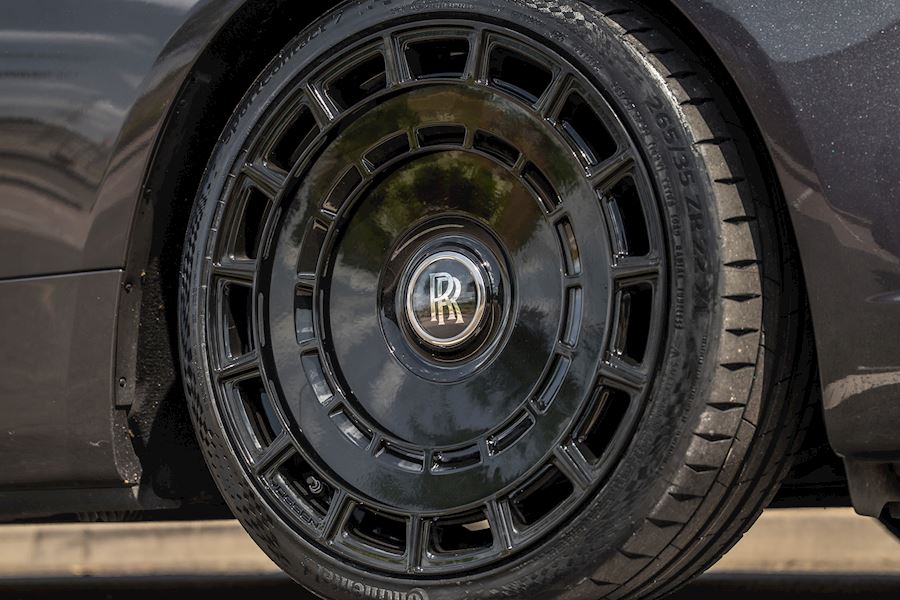 Rolls Royce Dawn installed with Vossen HF-9 wheels finished in Gloss Black 22x9.5 22x11
