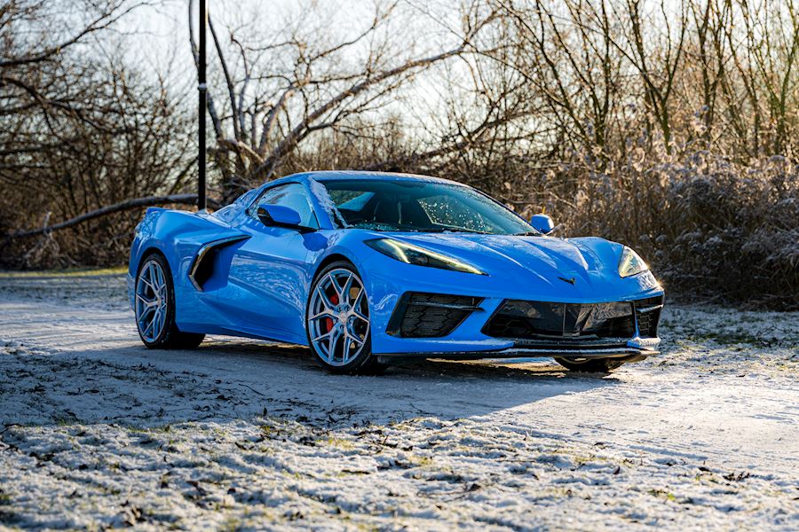 Corvette C8 Stingray installed with Vossen HF-5 wheels Custom Finish 20x9 21x12