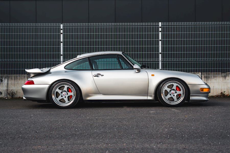 Porsche 993 Turbo installed with HRE Classic 305 (3-Piece) wheels 18x8.5 18x11