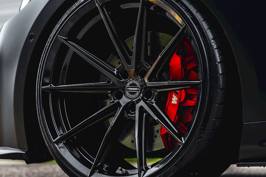 BMW M2 G87 installed with Vossen HFX-2 wheels finished in Gloss Black