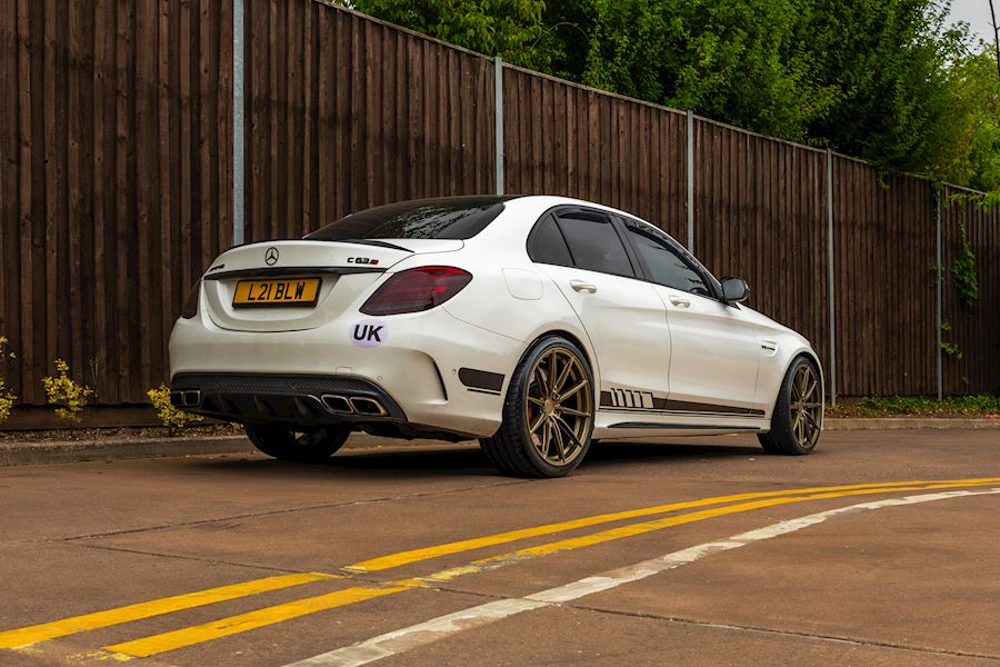 Mercedes C63S installed with Bola FLK wheels