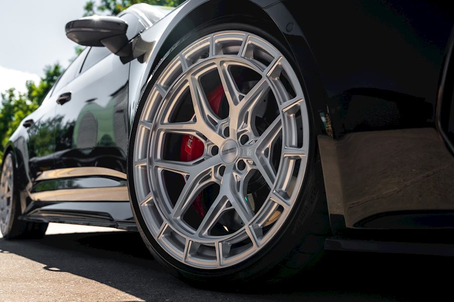 Audi RS6 installed with Vossen HFX-1 wheels