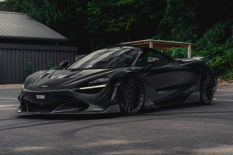 McLaren 720S installed with Vossen S21-09 wheels