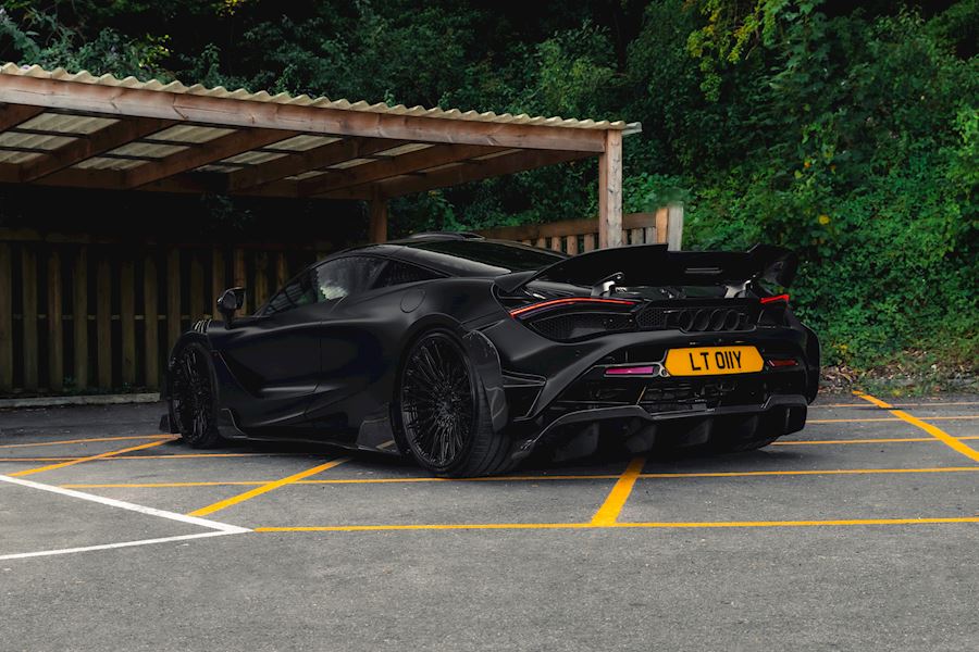 McLaren 720S installed with Vossen S21-09 wheels