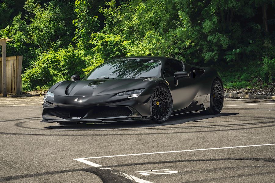 Ferrari SF90 installed with AL13 S025 wheels finished in Gloss Black 21x9.5 22x12