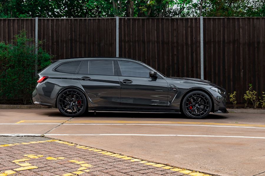 BMW M3 G81 Touring Installed with Vossen HFX-1 wheels finished in Satin Black 20x9.5 21x11