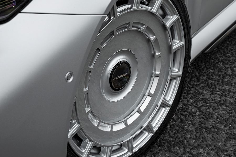 BMW G90 M5 Installed with Vossen HF-9 wheels finished in R44 Custom Finish 22x10.5 22x11