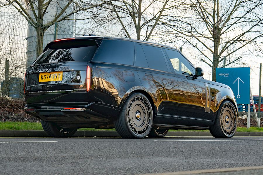 Range Rover installed with Vossen HF-9 wheels finished in Satin Black 24x10
