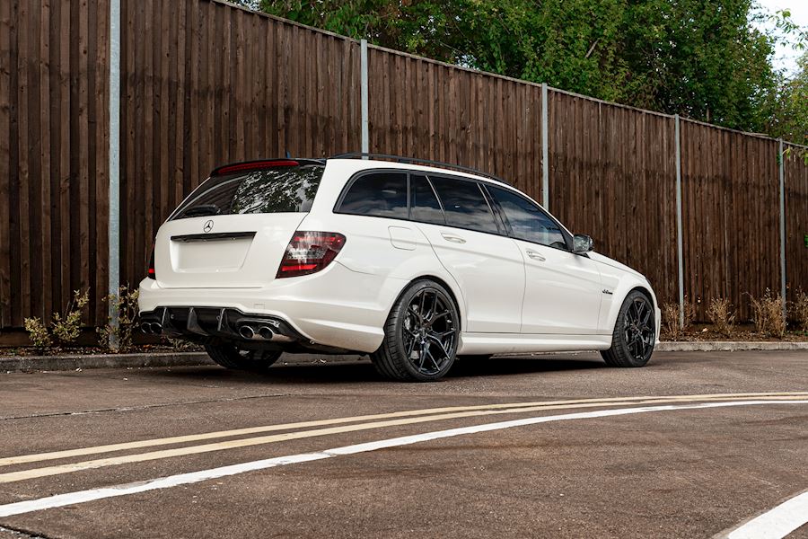 Mercedes C63 AMG Installed with Vossen HF-5 wheels finished in Gloss Black 19x8.5 19x9.5