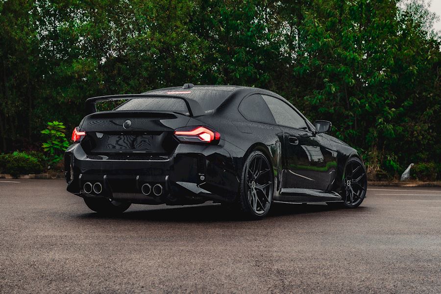 BMW G87 M2 Installed with Vossen HF-5 wheels finished in Satin Black