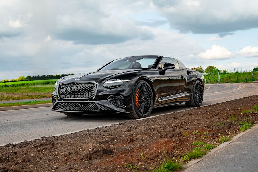 Bentley Continental GT Cabriolet 2025 on Vossen Forged S17-05 alloy wheels finished in Satin Black 22x9.5 22x11