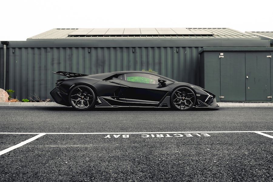 Lamborghini Revuelto Installed with Vossen x Novitec NL4 wheels finished in Gloss Black 21x9.5 22x12.5