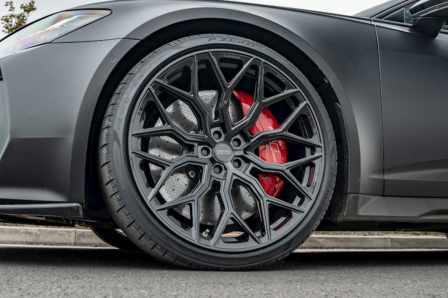 Audi RS6 Installed with Vossen HF-2 wheels finished in Satin Black 22x10.5 Super Deep