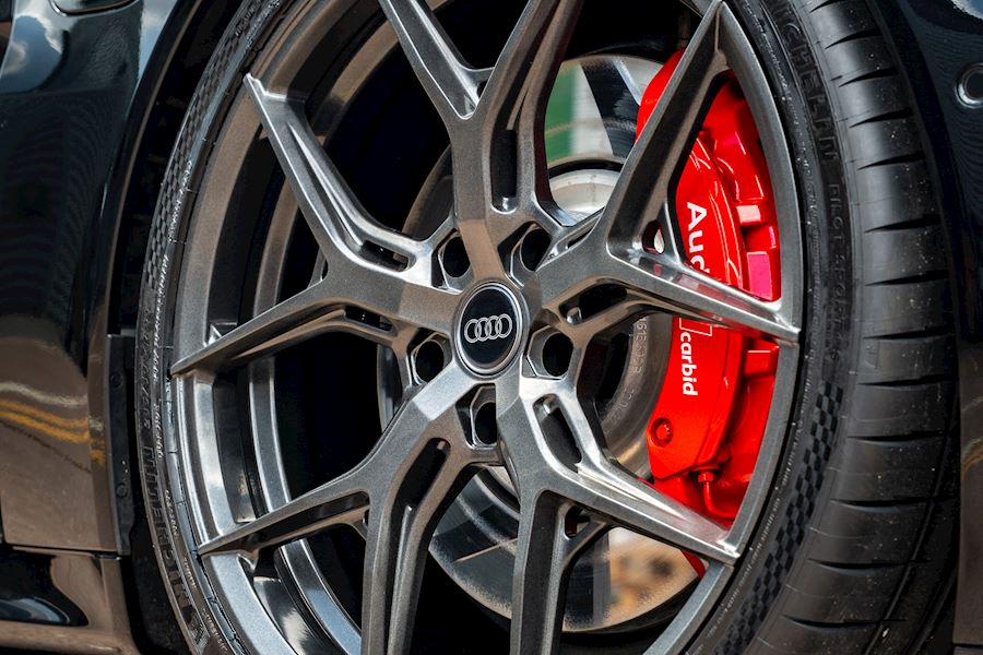Audi RS E-Tron GT installed with Vossen HF-5 wheels finished in Anthracite 22x9.5 22x12