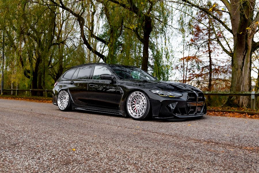 BMW G81 M3 installed with Vossen LC3-05 wheels
