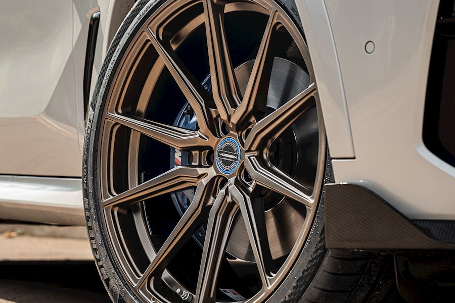 BMW X5 30d Installed with Vossen HF-3 wheels finished in Satin Bronze 22x9.5 22x11