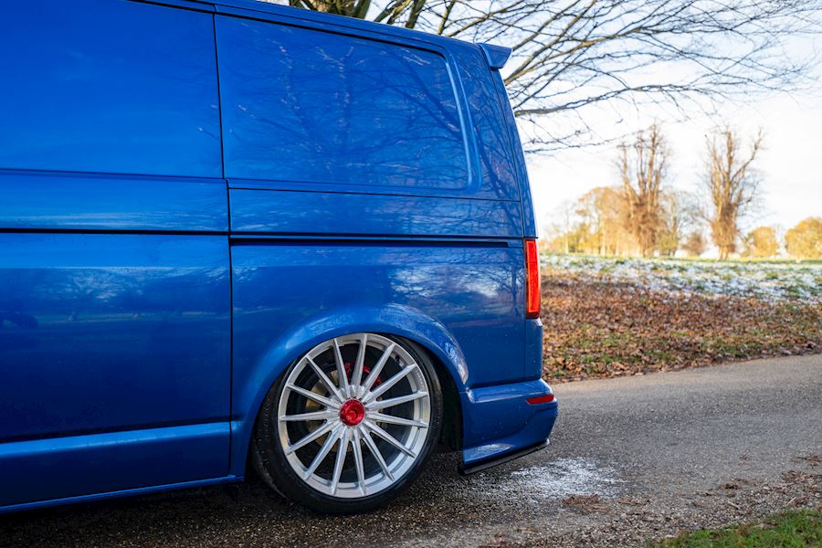 Volkswagen T6 installed with Vossen VPS-2 wheels Finished in Brushed Gloss Clear 20x8.5 20x10