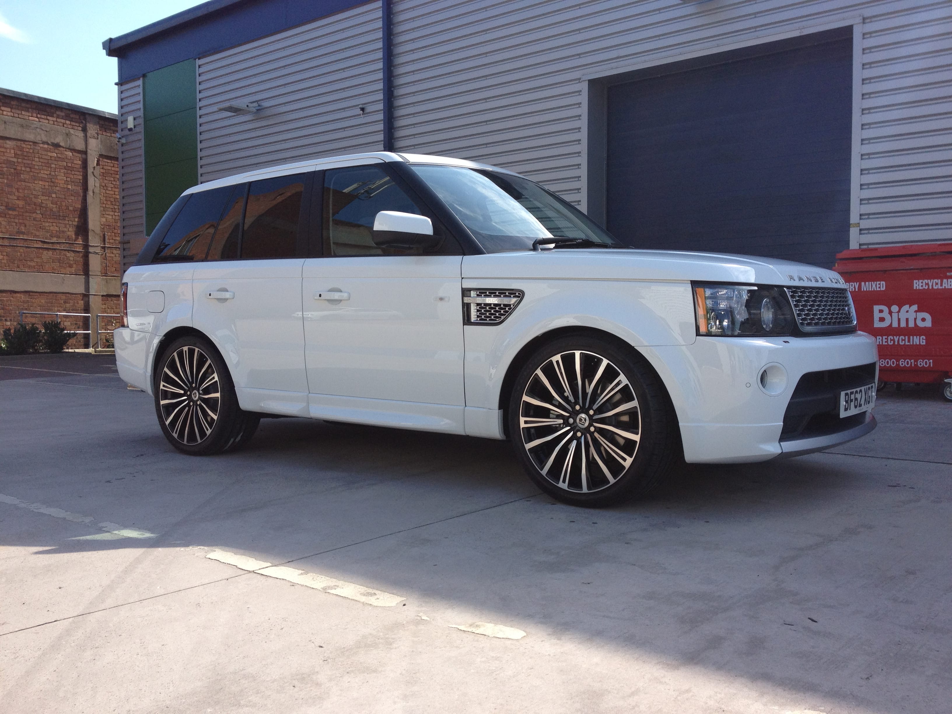 2012 Range Rover Sport Autobiography fitted with Hawke Chayton in Java black