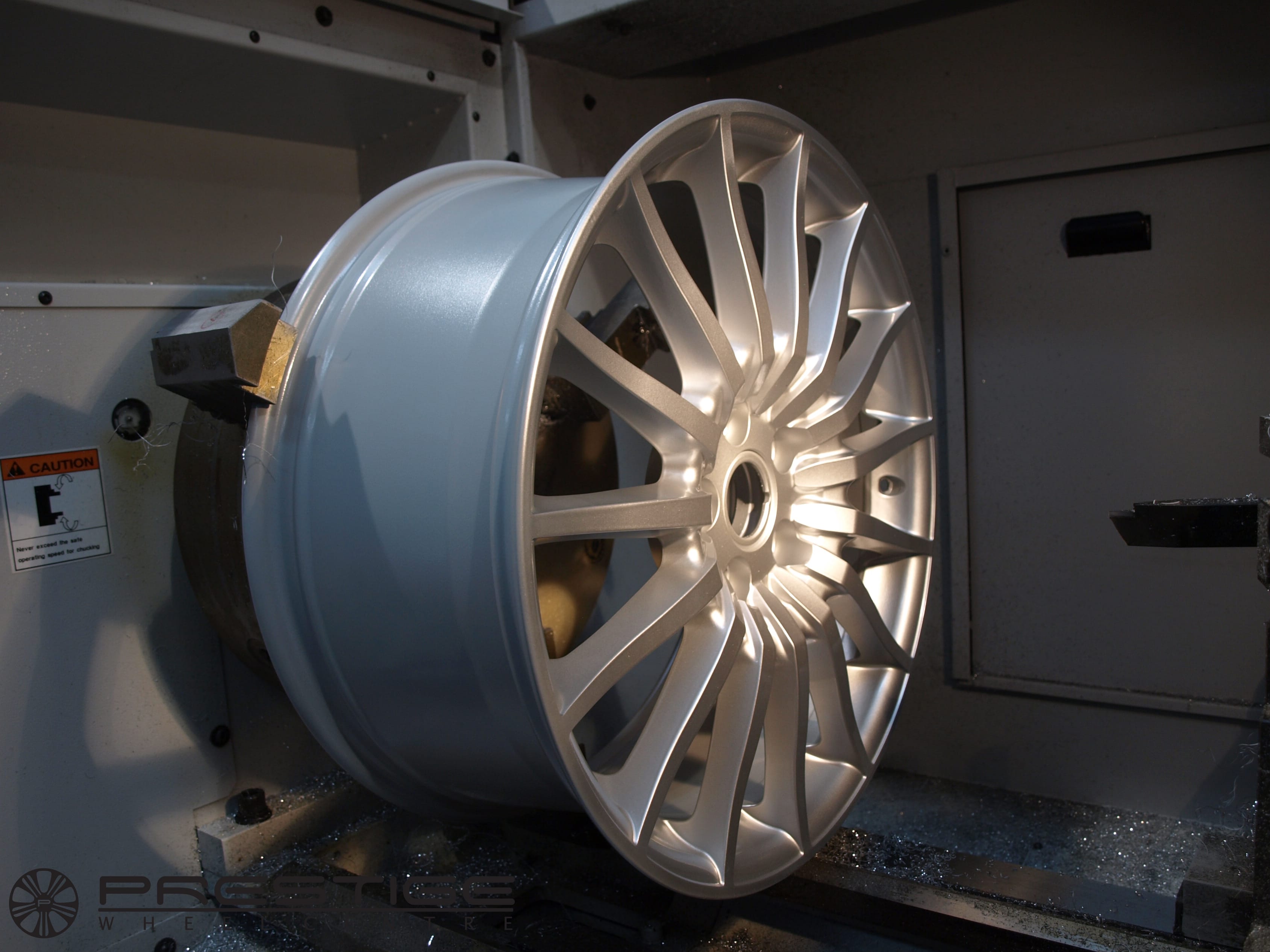 Aston Martin alloy wheel renovation