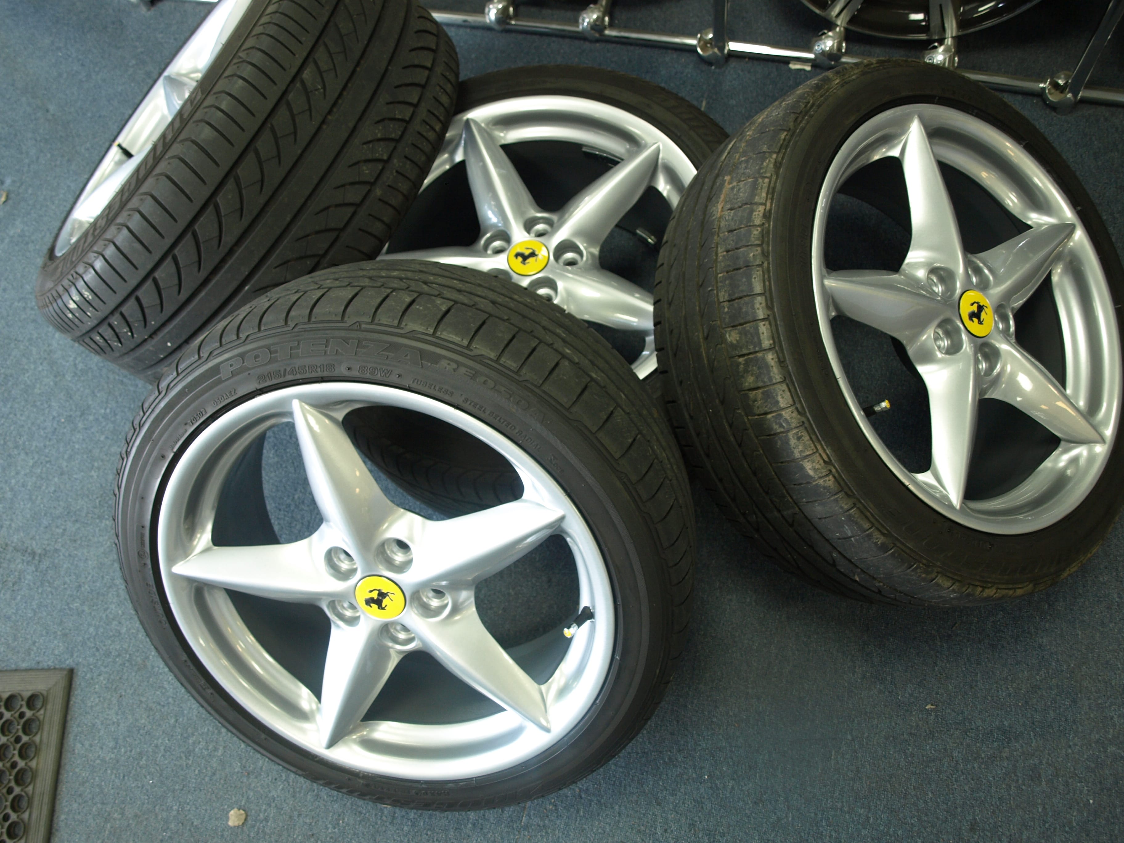 Ferrari 360 Modena wheels