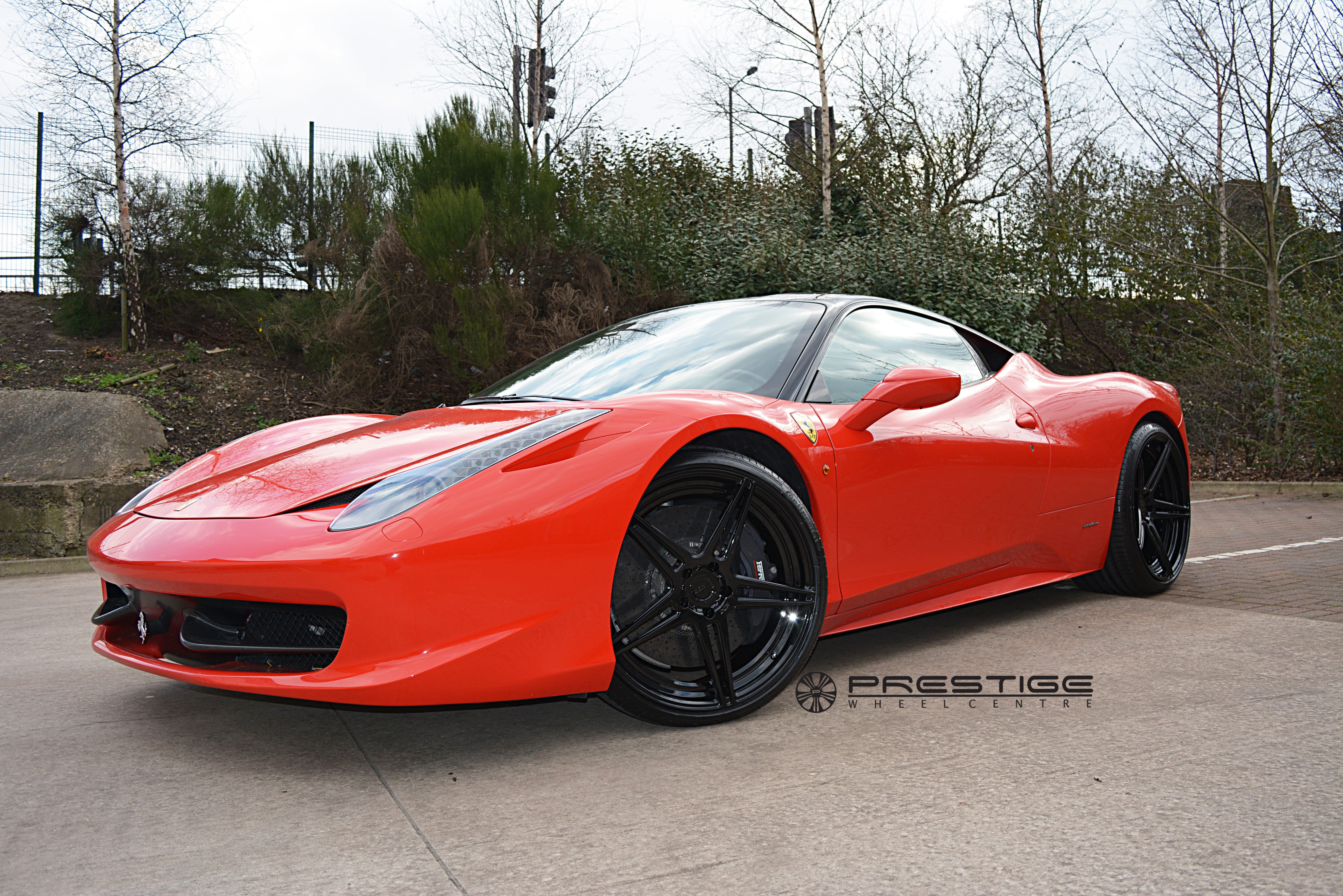 458 Speciale 2015 года